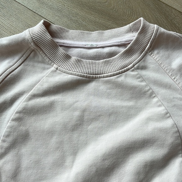 Lululemon Scuba Crew Neck Size 4 - Picture 6 of 9